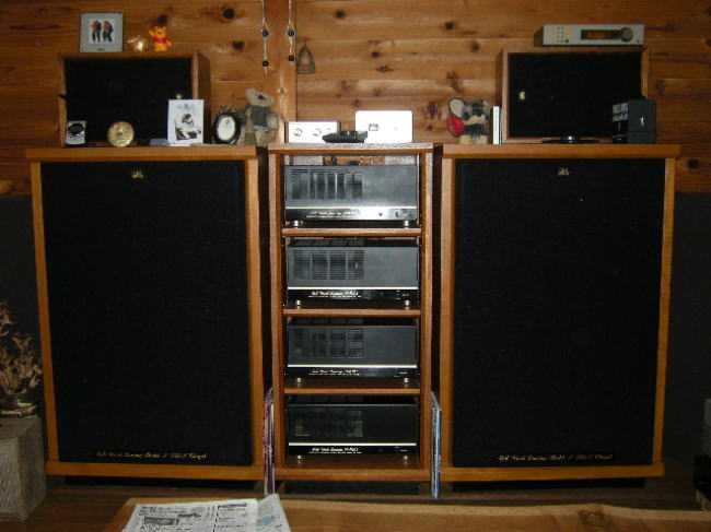 BELLWOOD LANSING PW204 パワーアンプ【稼働品・未改造】 - オーディオ機器 BELLWOOD LANSING PW204 パワーアンプ【稼働品・未改造】 - オーディオ機器